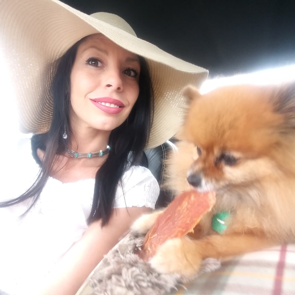 Meet your Posher, Sarah marie